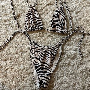 H&M bikini size 4 zebra bikini